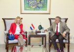 Netherlands ambassador calls on Dar